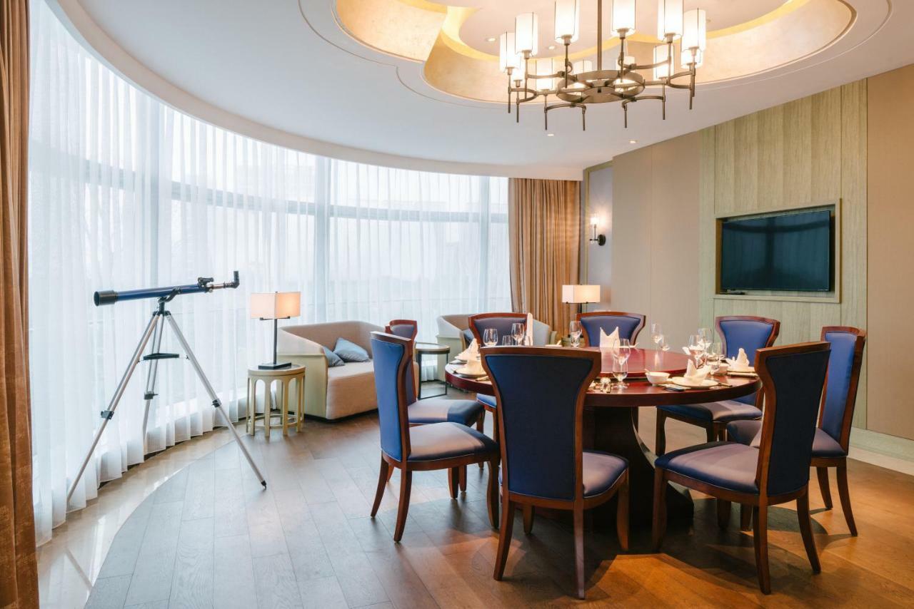 Pullman Zhoushan Seaview Exterior photo