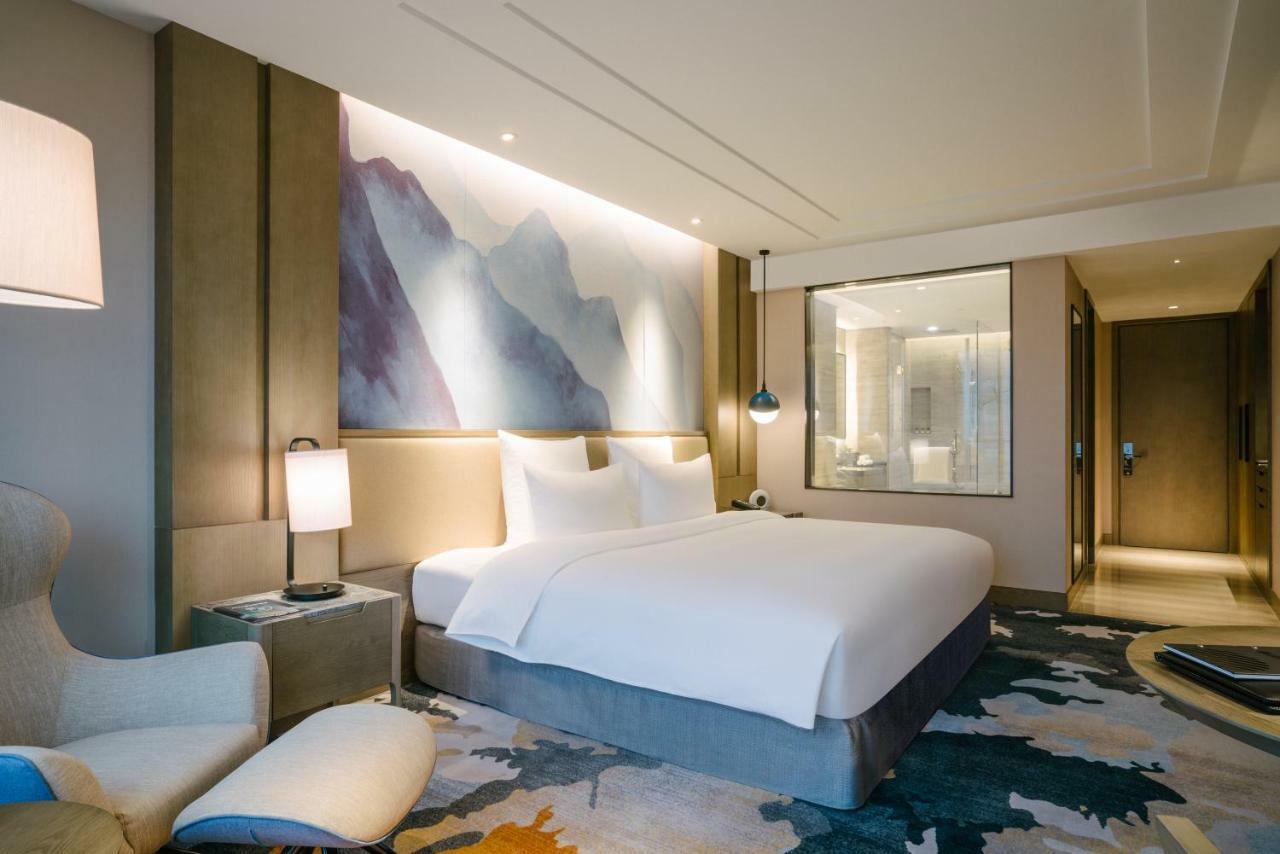Pullman Zhoushan Seaview Exterior photo