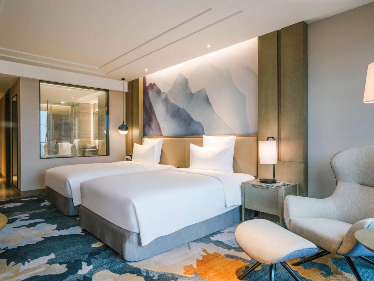 Pullman Zhoushan Seaview Exterior photo